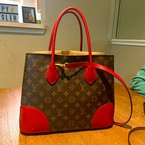 Limited edition Louis Vutton hand bag. Barely used